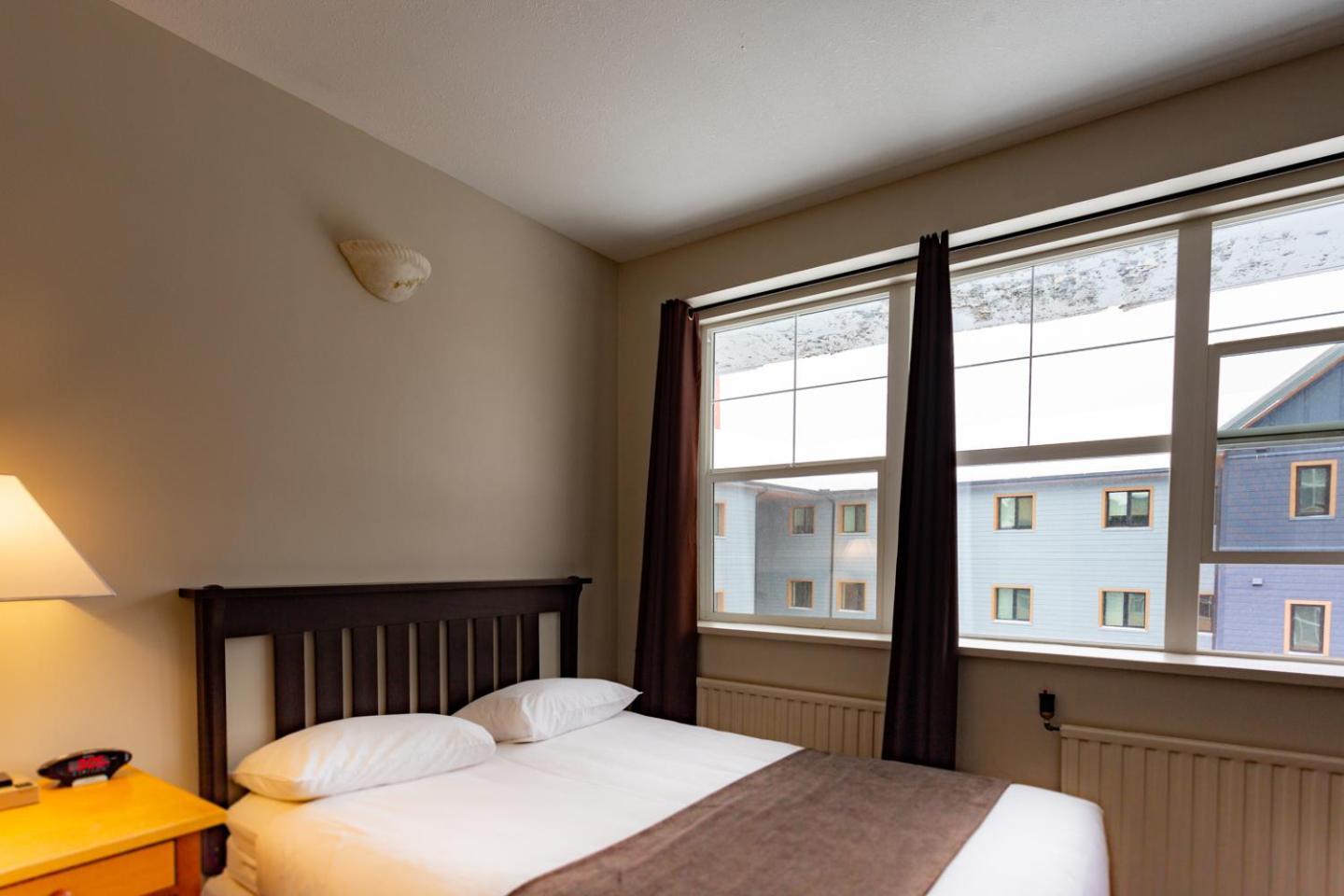 Ywca Banff Hotel Εξωτερικό φωτογραφία
